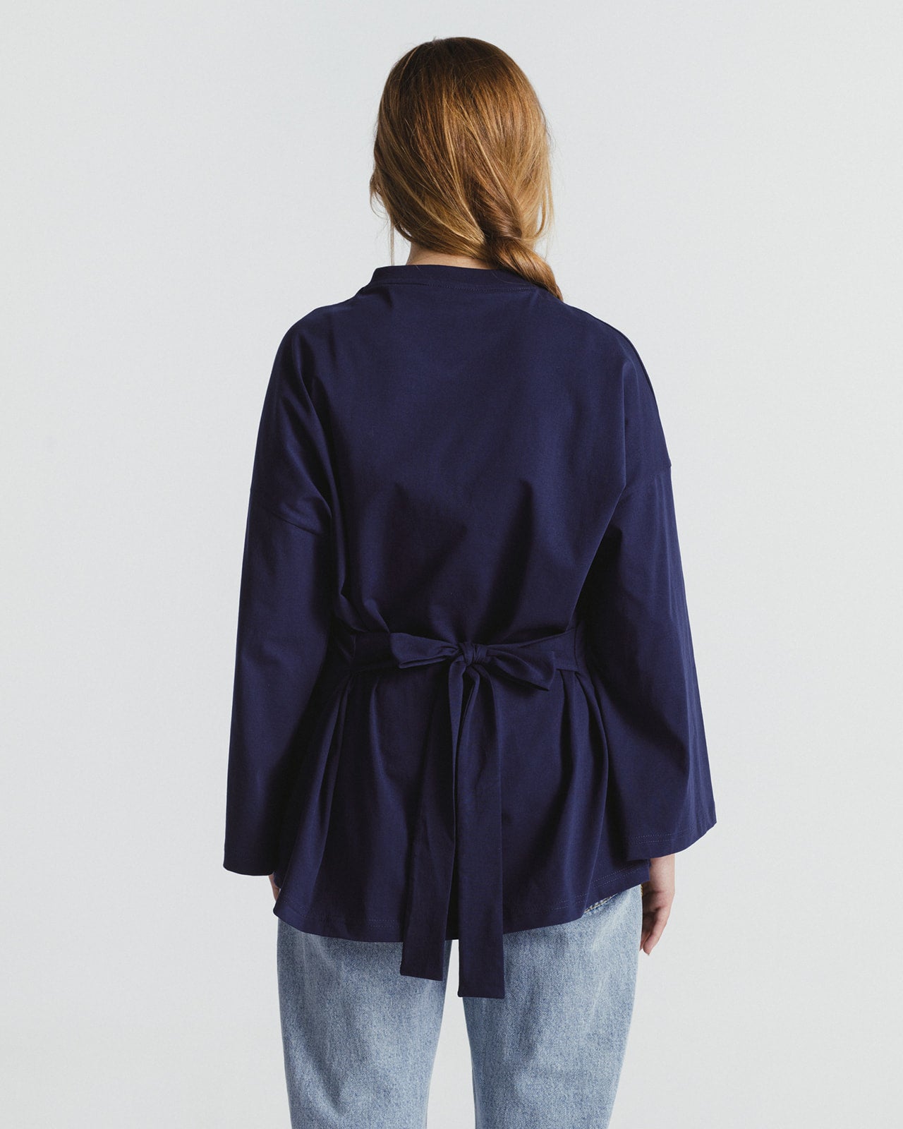 "غرام" BLOUSE IN NAVY BLUE